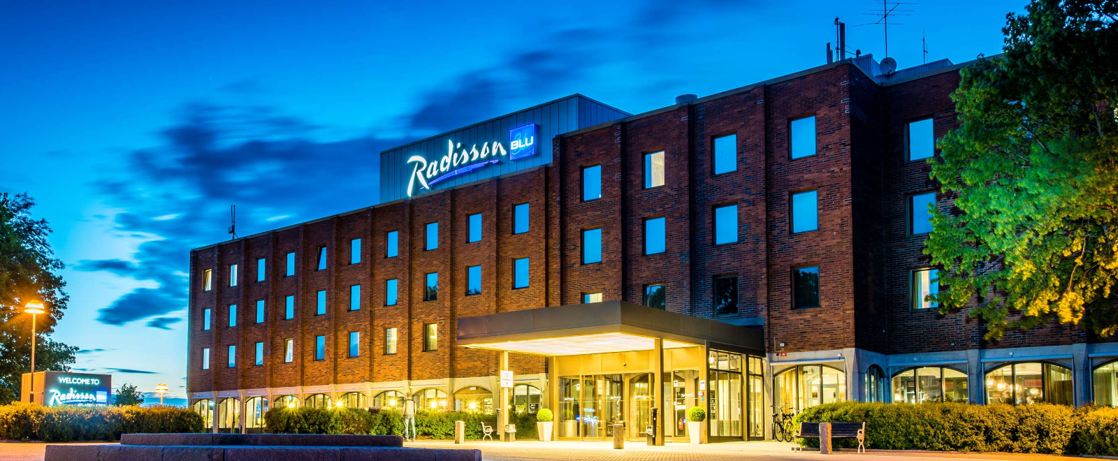 Radisson Banner